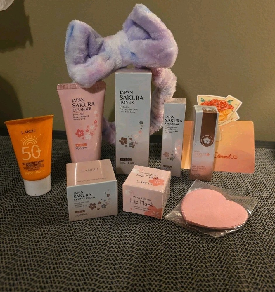 Japan Sakura Skin Care Set, Cleanser,toner,eye serum, serum,cream,lipmask,sun50