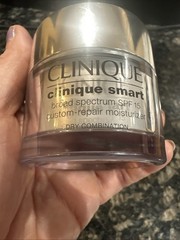 Clinique Smart Broad Spectrum SPF 15 custom repair moisturizer Dry Comb 1.7 Oz