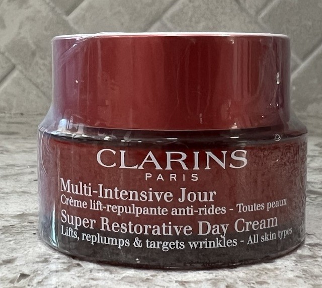 Clarins Super Restorative Day Treatment Cream – 1.7 oz/50ml, Sealed