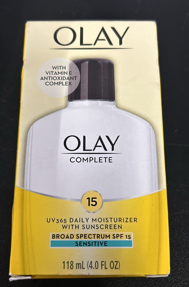 Olay Daily Moisturizer With Sunscreen SPF 15 – 4 oz EXP. 12/2025 (R3)