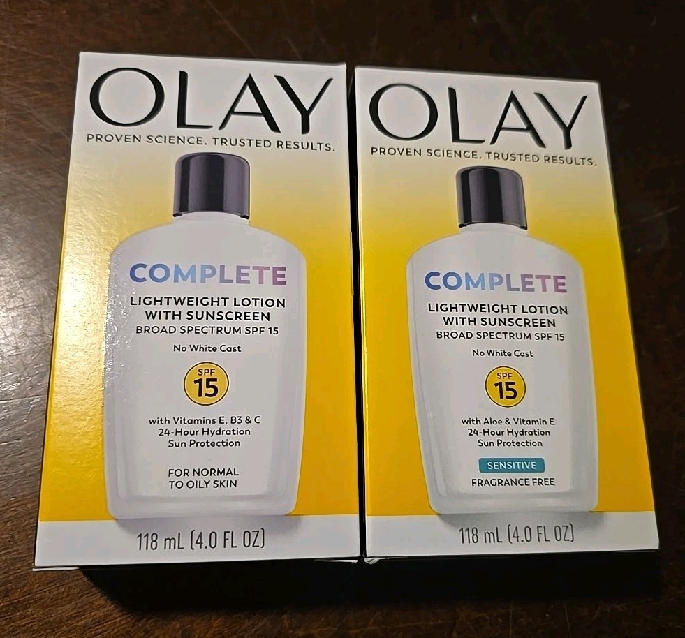 2 Pc Olay Complete LIGHTWEIGHT LOTION Spf 15 Aloe Vit E. Sensitive 4oz (C011)