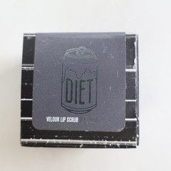 Jeffree Star Velour Lip Scrub, DIET ROOT BEER 1 oz / 30 g