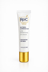 RoC Retinol Correxion Line Smoothing Eye Cream Advanced Retinol – 0.5 Oz