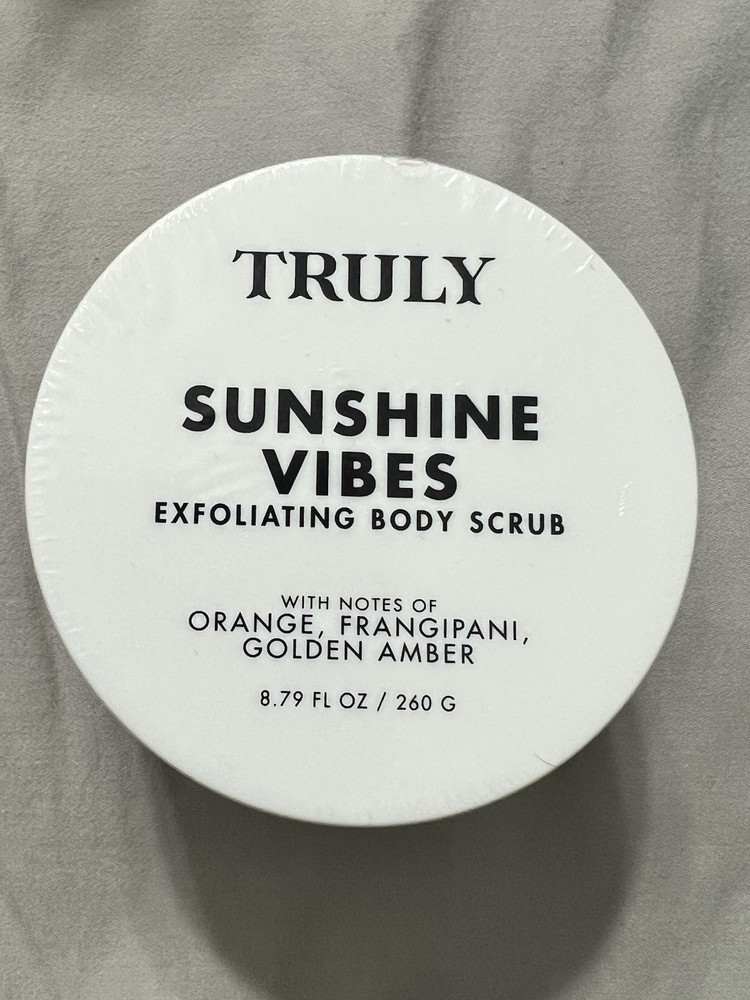 Truly Sunshine Vibes Exfoliating Body Scrub With Orange, Frangipani, Amber