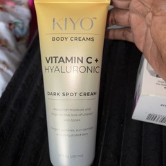 KIYO Body Creams Vitamin C & Hyaluronic Dark Spot Cream 8 fl New Sealed